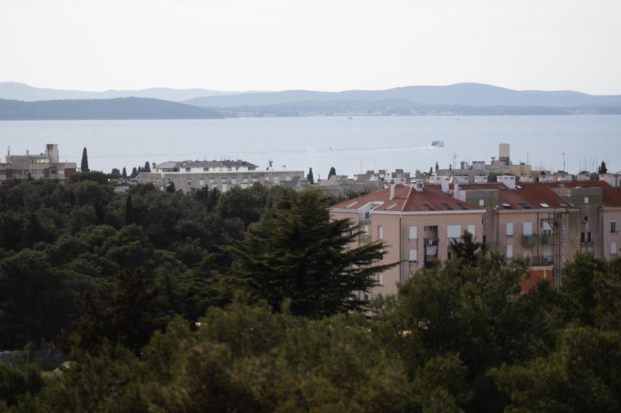 Blue Horizon Zara Apartment Bagian luar foto