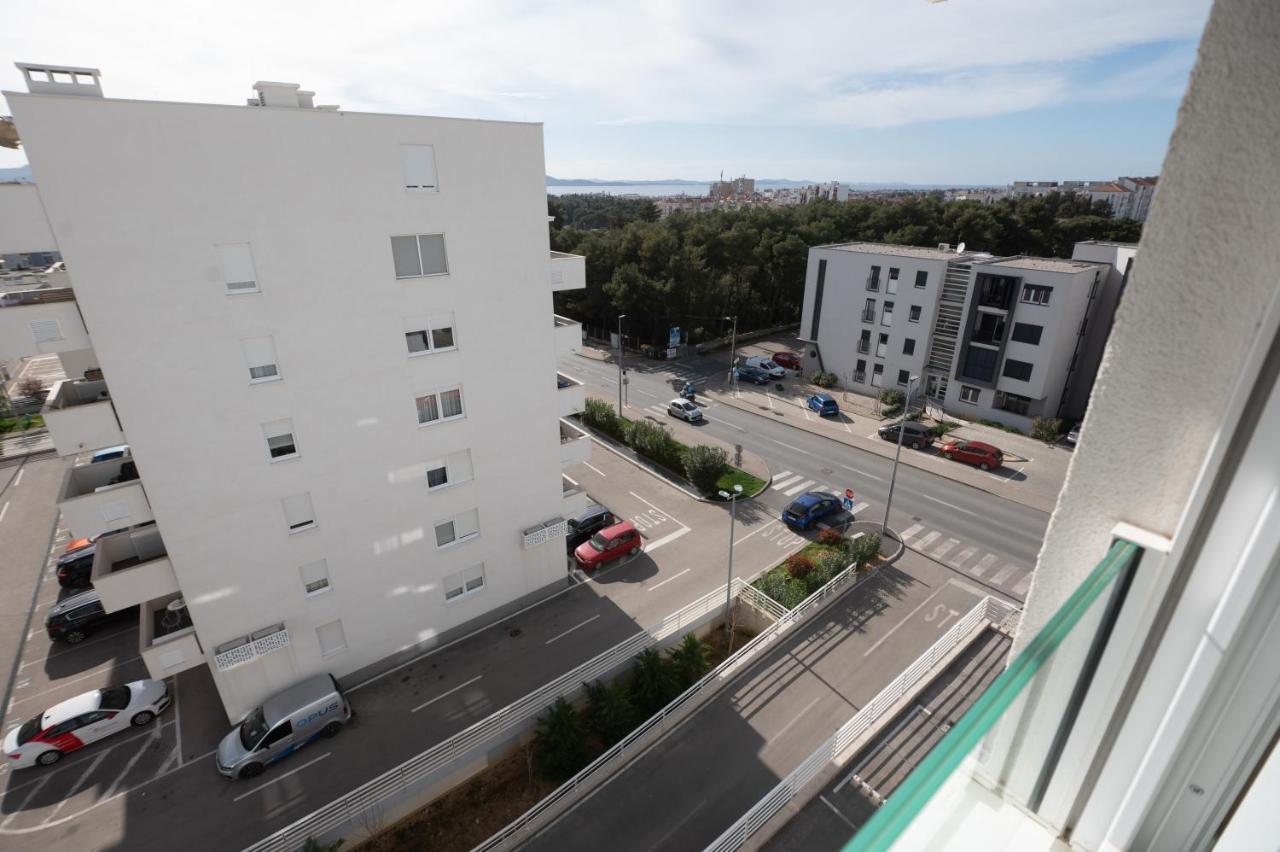 Blue Horizon Zara Apartment Bagian luar foto