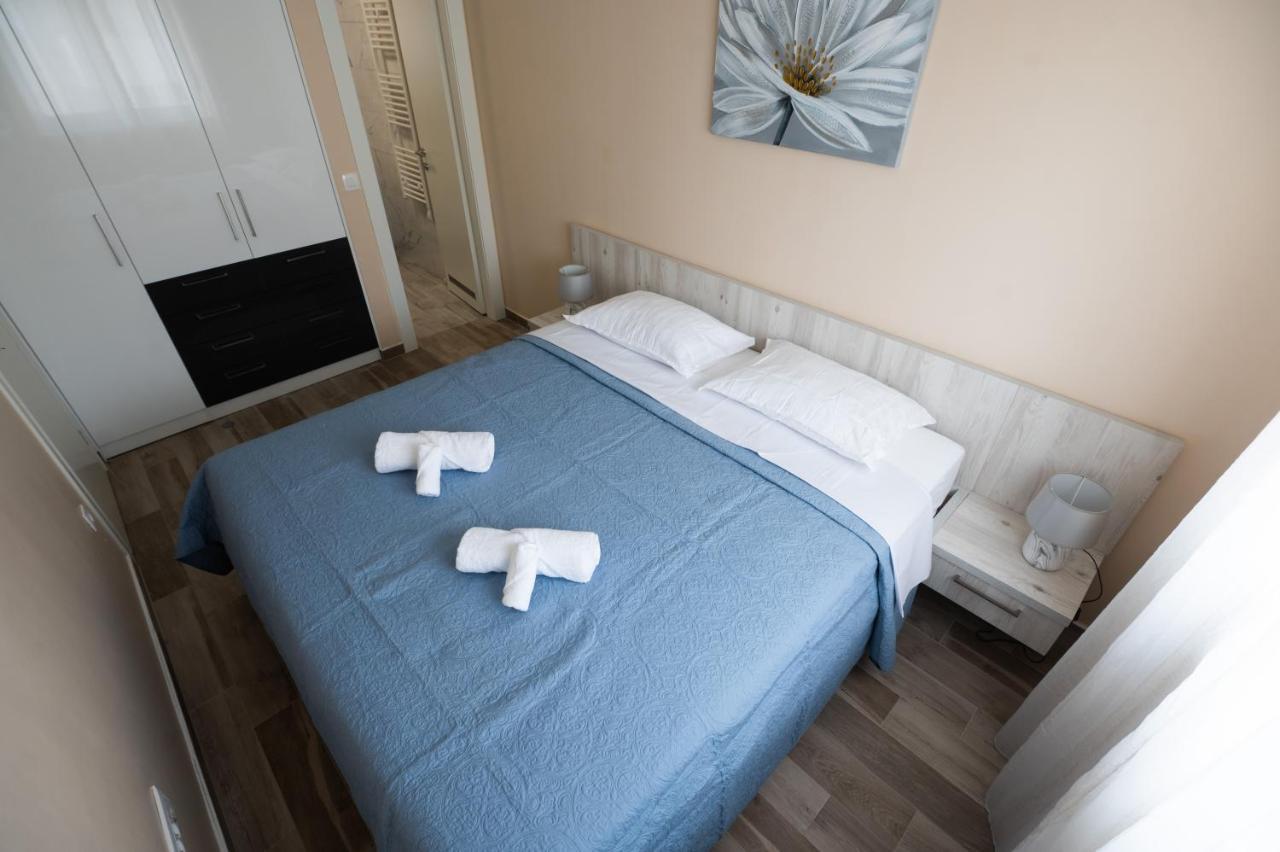 Blue Horizon Zara Apartment Bagian luar foto